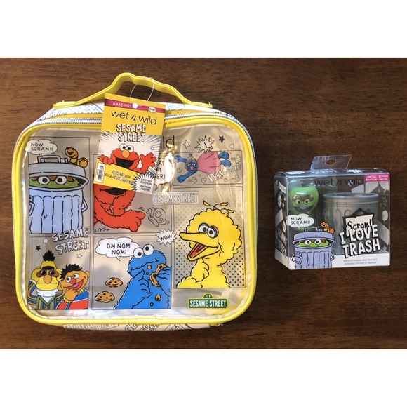 wet n wild Handbags - Wet N Wild Sesame Street Makeup Bag, Makeup Sponge & Case Set LIMITED EDITION